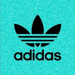 Meet your Posher, Cambrie